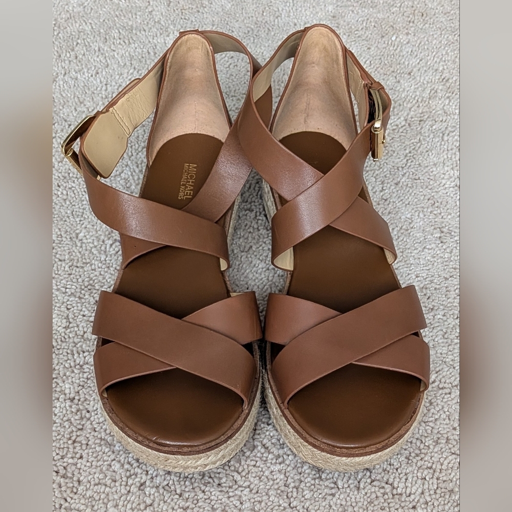 Michael Kors Darby Brown Leather Sandals. 10M Used In Excellent Condition.